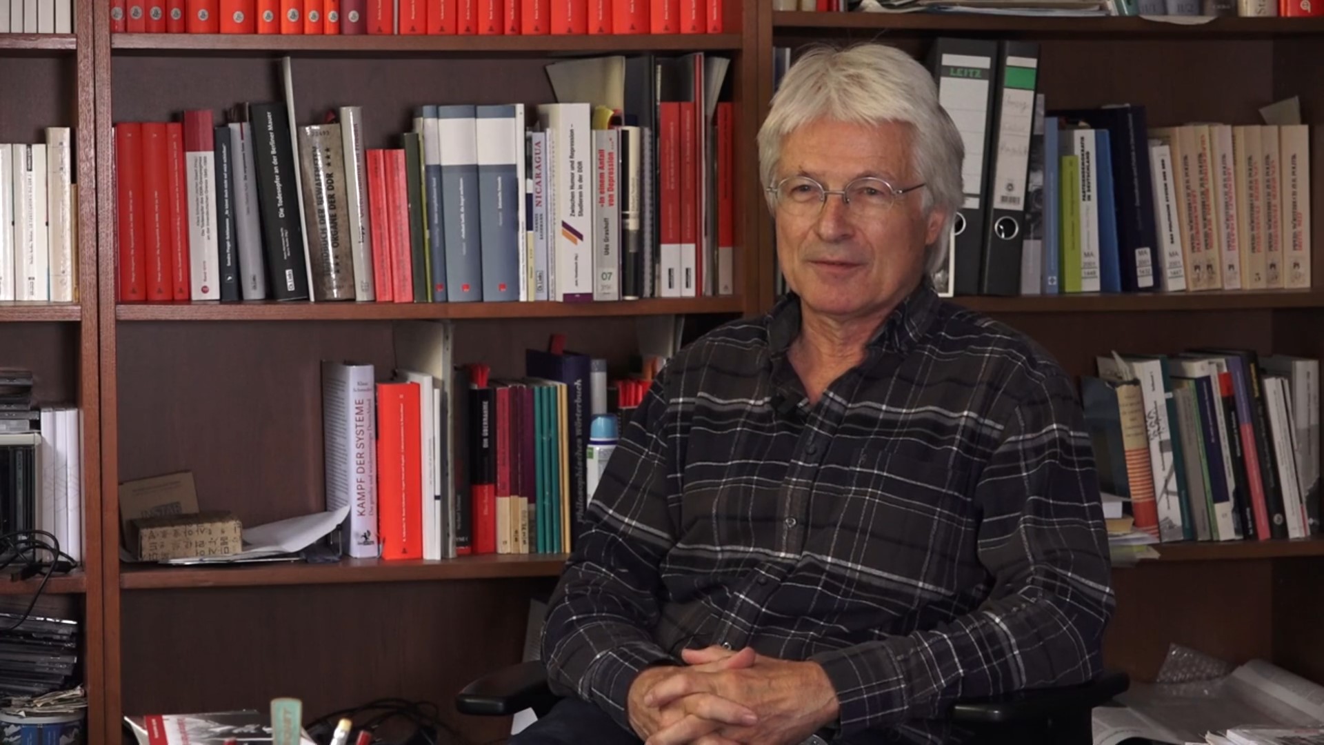 Dr. Jochen Staadt