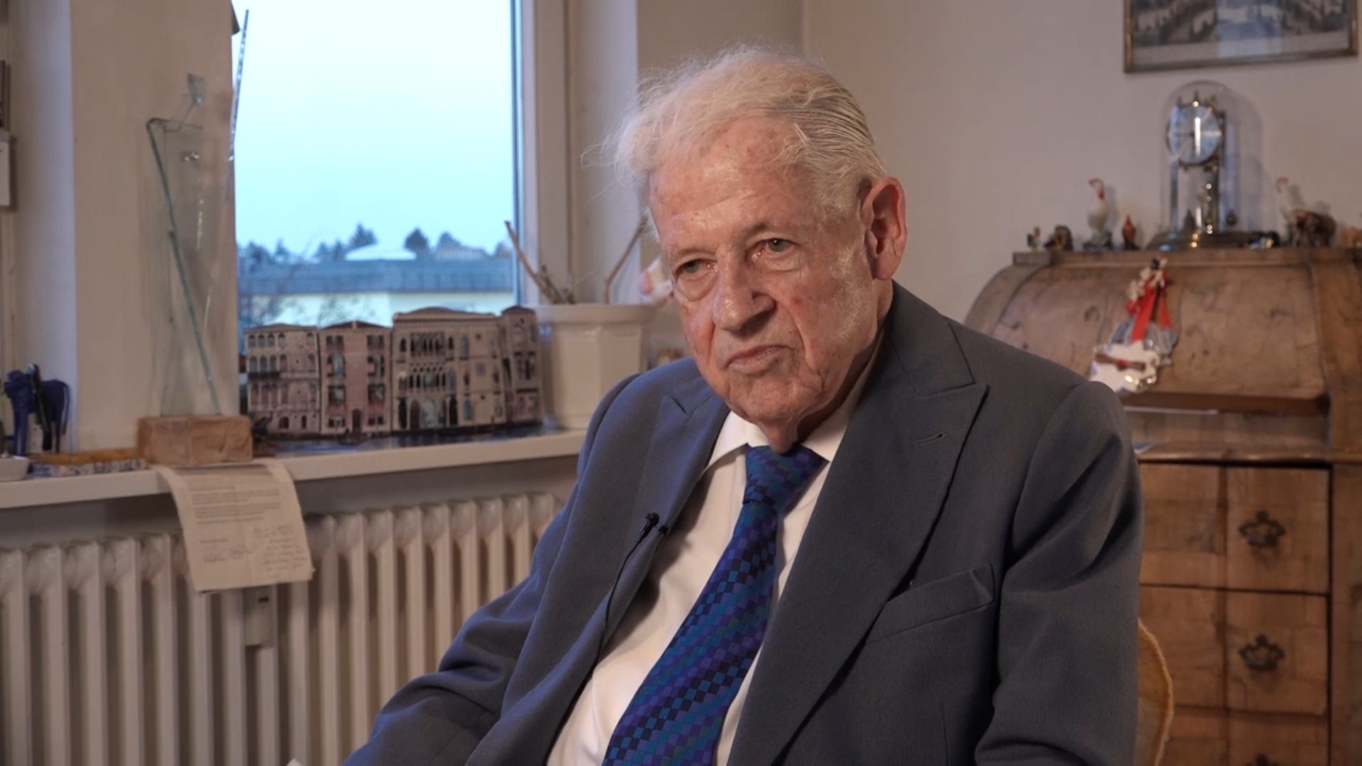 Prof. Dr. Klaus Heinrich